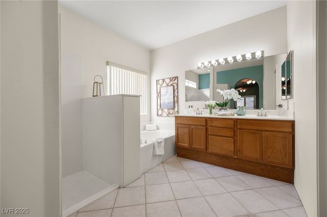 1115 Golf Club Drive, Laughlin, NV 89029