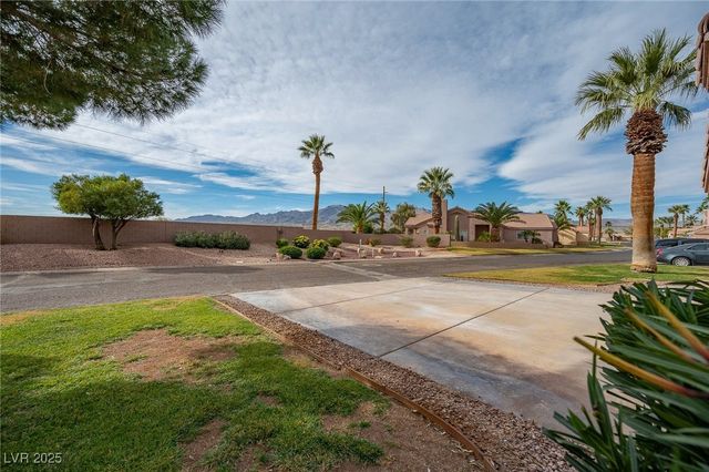 1115 Golf Club Drive, Laughlin, NV 89029