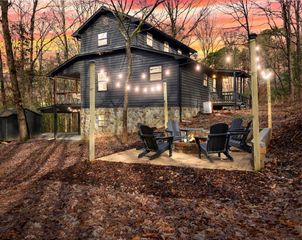 625 Fox Run Drive, Blue Ridge, GA 30513