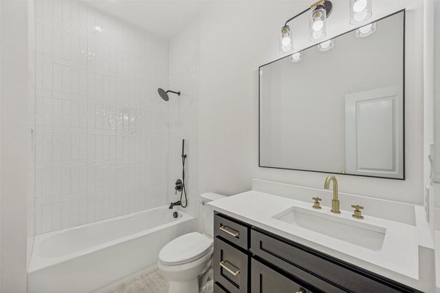 2410 Fuqua Road, Rowlett, TX 75088