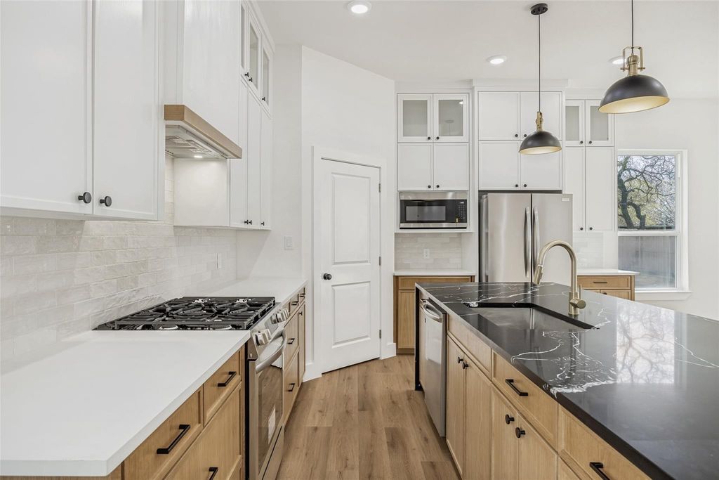 2410 Fuqua Road, Rowlett, TX 75088