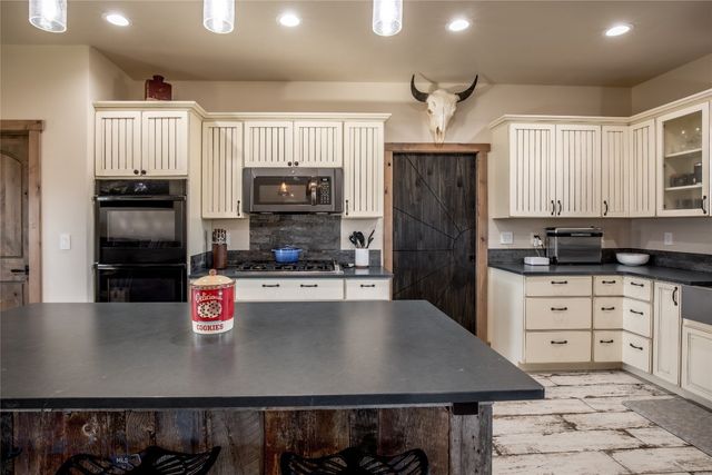55 Vigilante Lane, Sheridan, MT 59749
