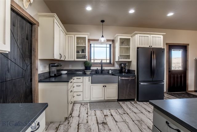 55 Vigilante Lane, Sheridan, MT 59749