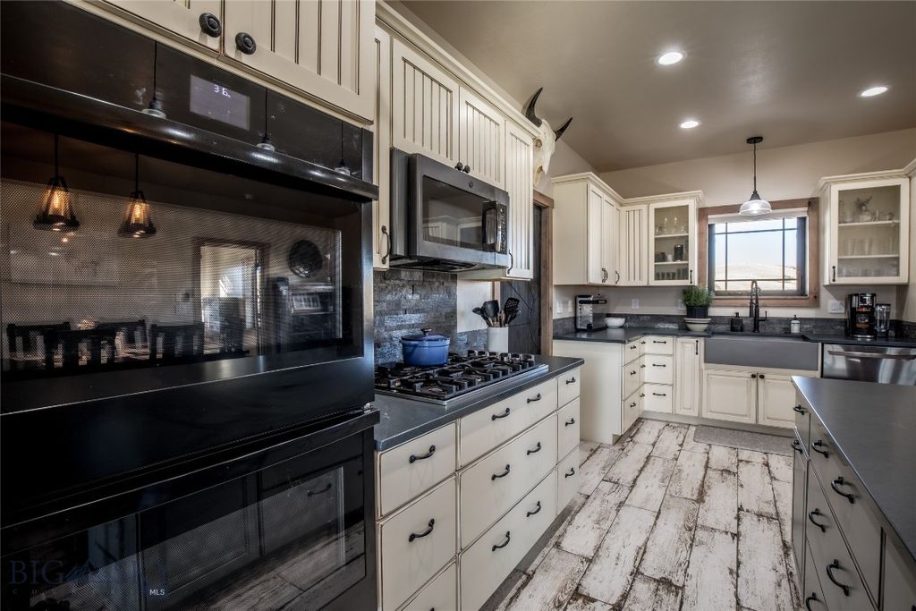 55 Vigilante Lane, Sheridan, MT 59749 photo 5