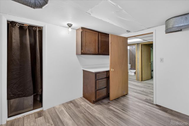 14611 Kingston Street, Oak Park, MI 48237