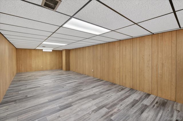 14611 Kingston Street, Oak Park, MI 48237