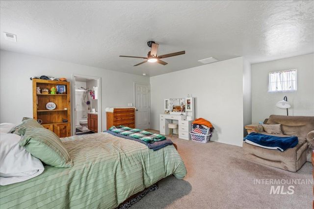11419 W Meliadine River St, Nampa, ID 83686
