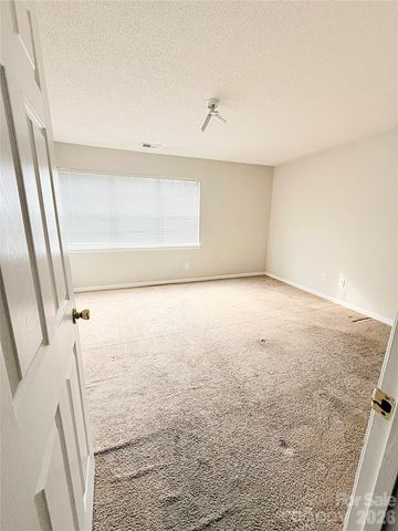 9162 Exbury Court, Charlotte, NC 28269