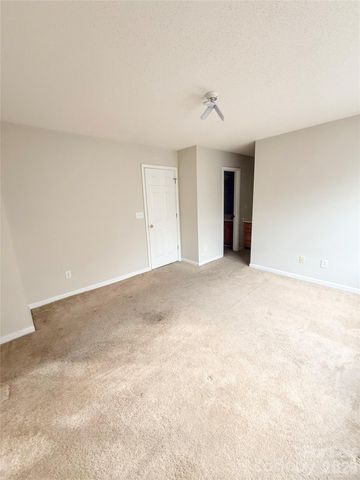 9162 Exbury Court, Charlotte, NC 28269