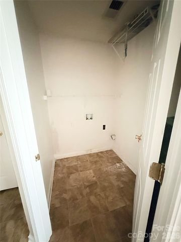 9162 Exbury Court, Charlotte, NC 28269