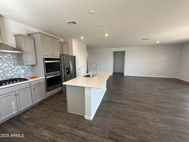 3209 N 198TH Drive, Buckeye, AZ 85396