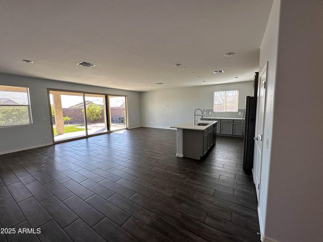 3209 N 198TH Drive, Buckeye, AZ 85396