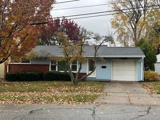 4039 BURTON Avenue, Erie, PA 16504