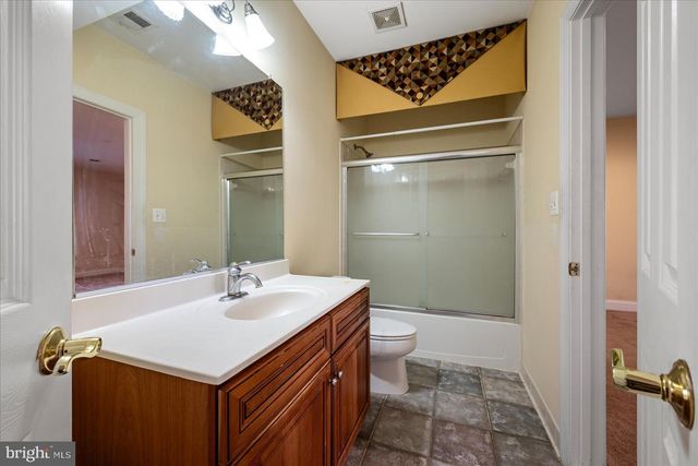 3508 GERMAINIA CT, Triangle, VA 22172