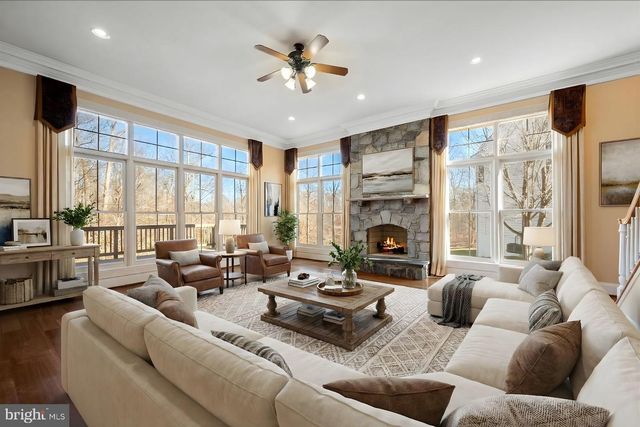 3508 GERMAINIA CT, Triangle, VA 22172