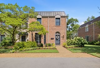 4400 Belmont Park Ter Apt 173, Nashville, TN 37215