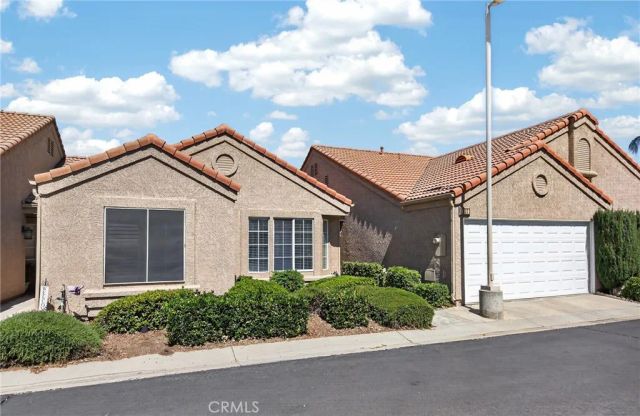 983 Stonecrest Street, Hemet, CA 92545