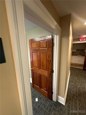 3911 Main Street, Amherst, NY 14226