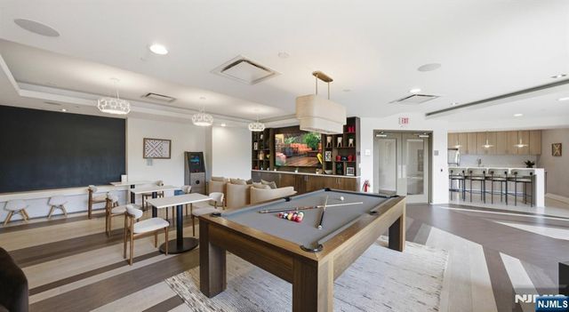 2050 Central Road 710, Fort Lee, NJ 07024
