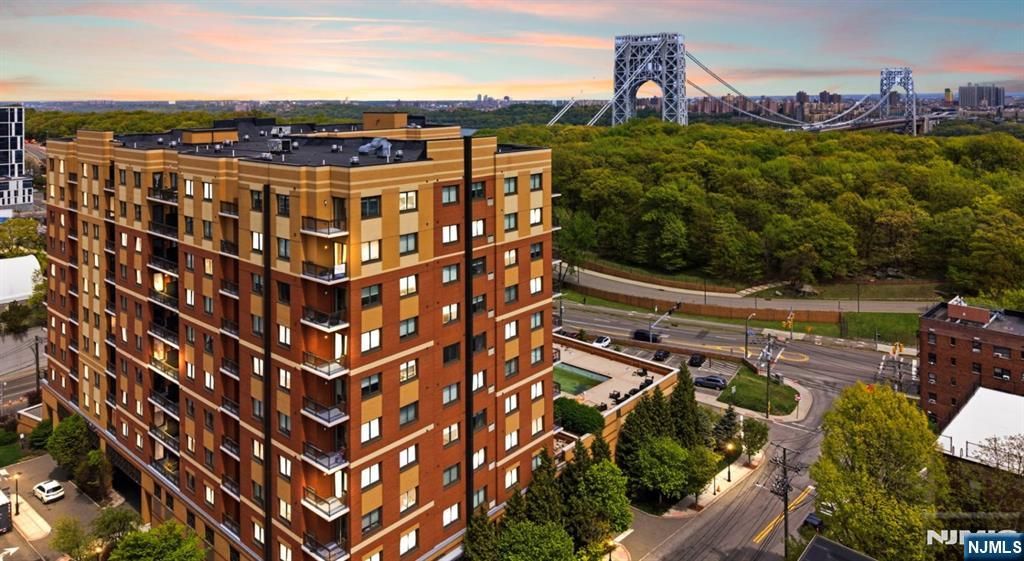 2050 Central Road 710, Fort Lee, NJ 07024