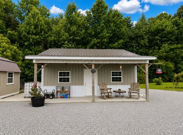 130 Bell Rd, Morrison, TN 37357