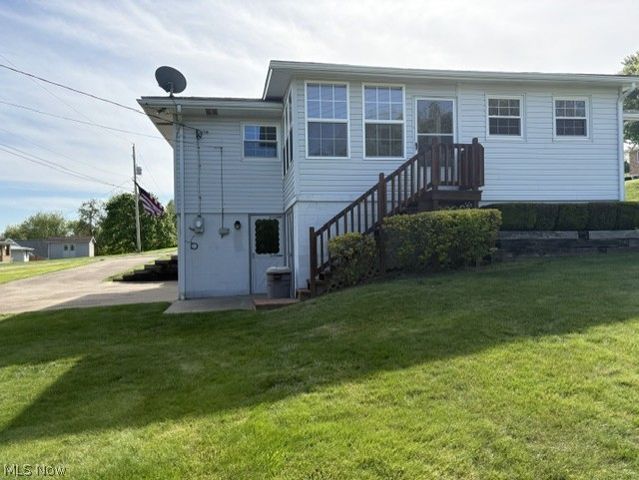 25 Grant Circle Circle, Toronto, OH 43964