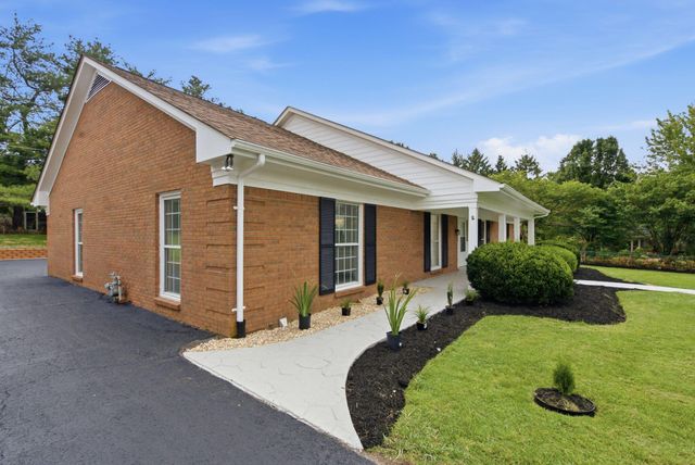 533 Country Lane, Danville, KY 40422