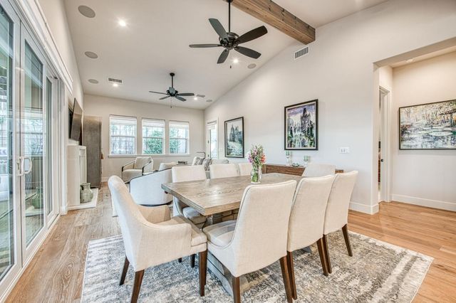 11132 N El Encanto Lane, Fresno, CA 93730