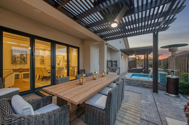 11132 N El Encanto Lane, Fresno, CA 93730