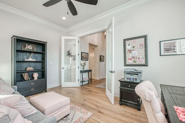 11132 N El Encanto Lane, Fresno, CA 93730