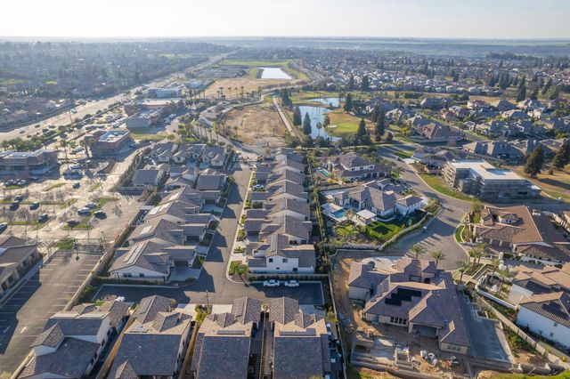 11132 N El Encanto Lane, Fresno, CA 93730