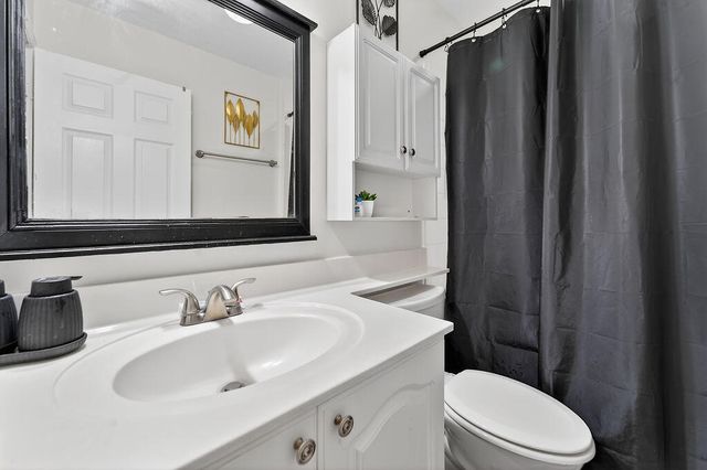 8063 Via Hacienda, Riviera Beach, FL 33418