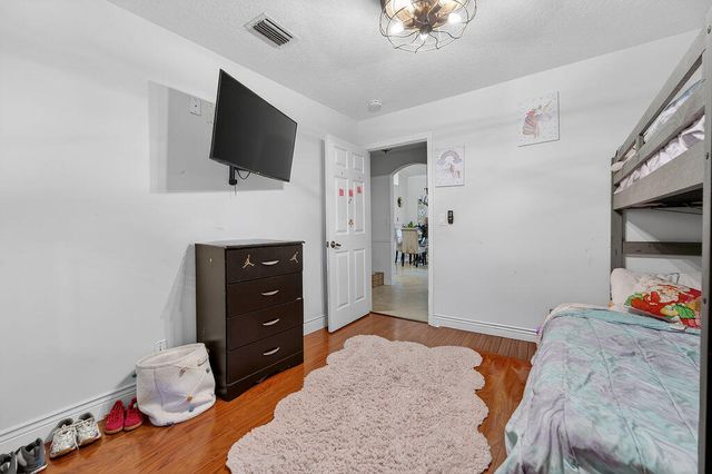 8063 Via Hacienda, Riviera Beach, FL 33418