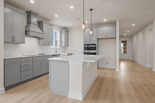 907 Champions Circle, Mount Juliet, TN 37122