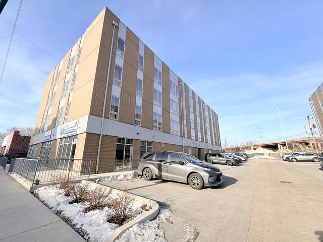 3218 S Archer Avenue 201, Chicago, IL 60608