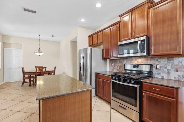 5922 PALMETTOSIDE STREET, Lithia, FL 33547