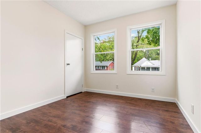 8100 Lowell Avenue, Overland Park, KS 66204