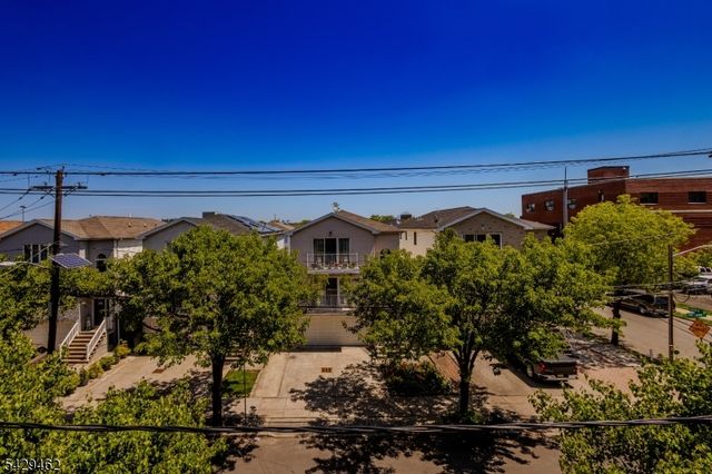 29 Freeman St D-2, Newark City, NJ 07105