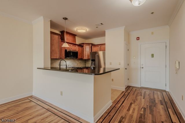 29 Freeman St D-2, Newark City, NJ 07105
