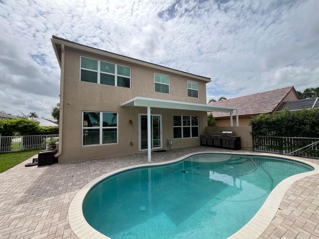 7576 Savannah Lane, Lake Worth, FL 33463