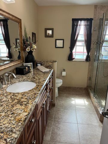 7576 Savannah Lane, Lake Worth, FL 33463