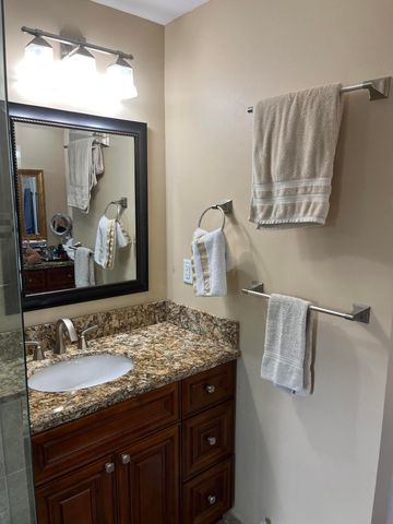 7576 Savannah Lane, Lake Worth, FL 33463