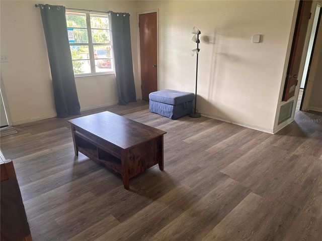 401 CHERRY STREET, South Daytona, FL 32119