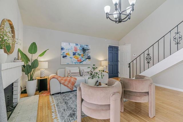 1832 Loch Ness Way, San Jose, CA 95121