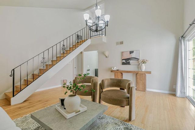 1832 Loch Ness Way, San Jose, CA 95121