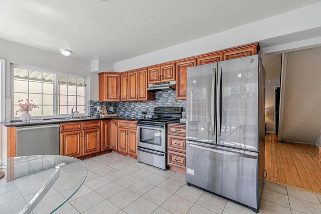 1832 Loch Ness Way, San Jose, CA 95121