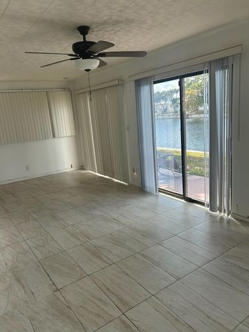 5807 NW 85th Avenue, Tamarac, FL 33321