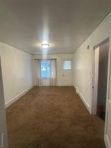 7252 Williamson Street, Dearborn, MI 48126