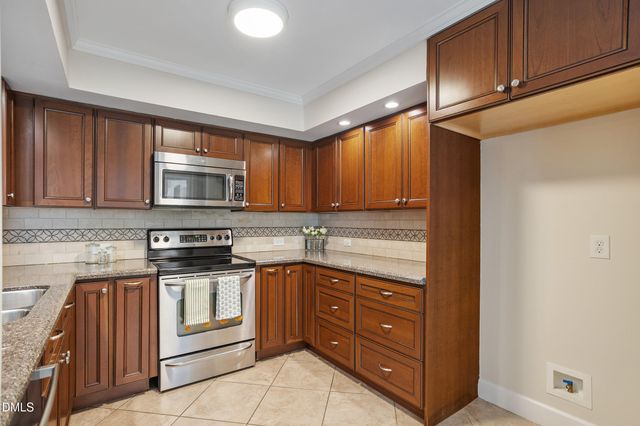 8717 Mansfield Drive, Raleigh, NC 27613