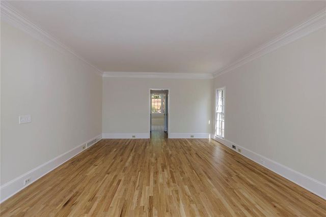 2184 Brooke Farm Court, Dunwoody, GA 30338